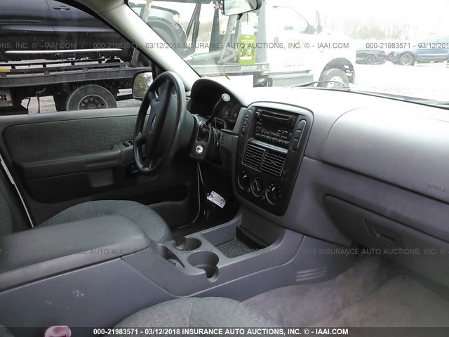 1FMZU72K53UB65103 - 2003 FORD EXPLORER XLS/XLS SPORT WHITE photo 5