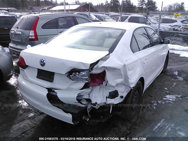 3VWDP7AJ3DM360912 - 2013 VOLKSWAGEN JETTA SE WHITE photo 4