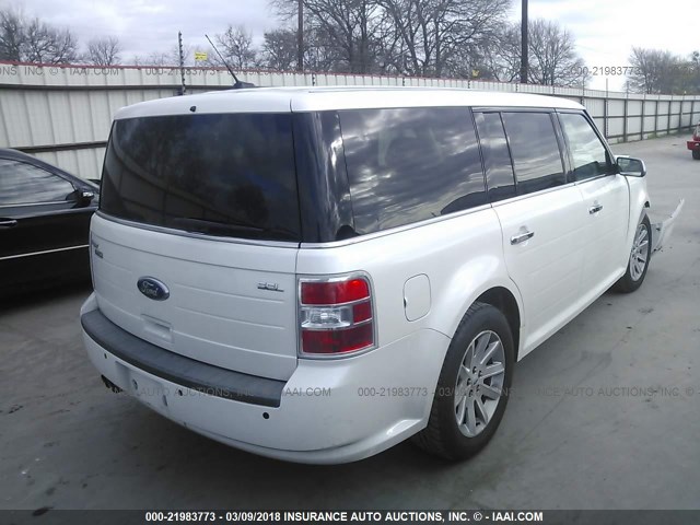 2FMGK5CC8BBD10860 - 2011 FORD FLEX SEL WHITE photo 4