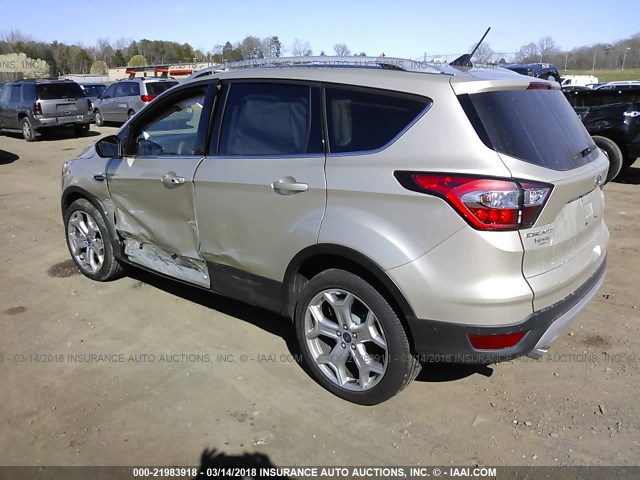 1FMCU9J92JUA51735 - 2018 FORD ESCAPE TITANIUM BEIGE photo 3