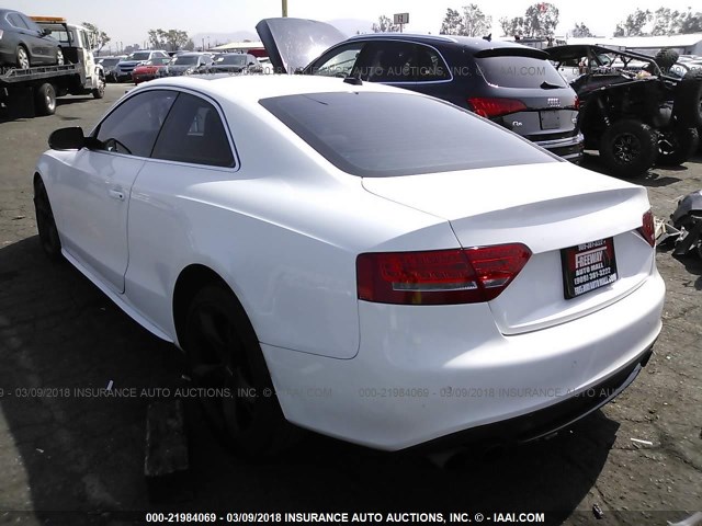 WAUVVAFR0BA034341 - 2011 AUDI S5 PRESTIGE 白色 照片 3