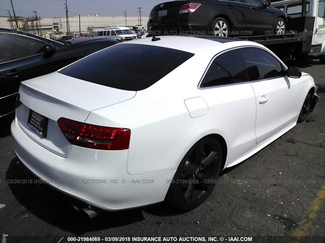 WAUVVAFR0BA034341 - 2011 AUDI S5 PRESTIGE 白色 照片 4