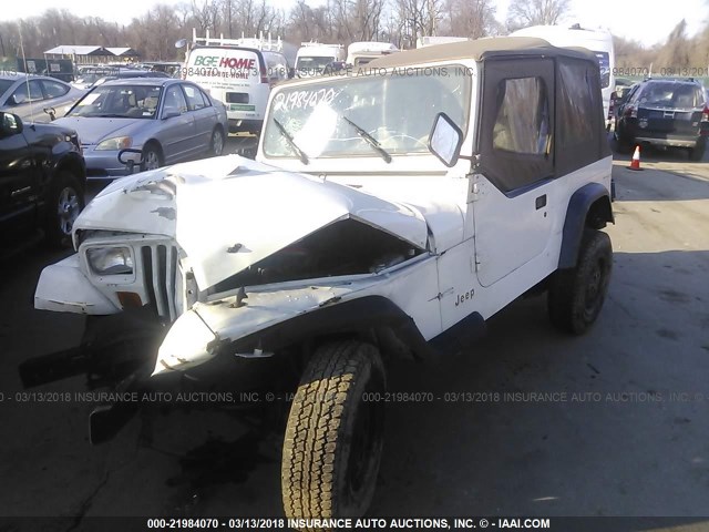 1J4FY19P5SP289731 - 1995 JEEP WRANGLER / YJ S/RIO GRANDE WHITE photo 2