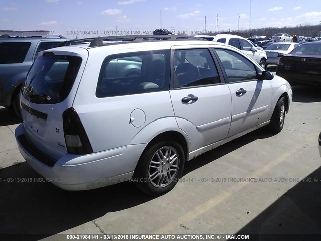 1FAFP36343W190711 - 2003 FORD FOCUS SE/SE SPORT/ZTW WHITE photo 4