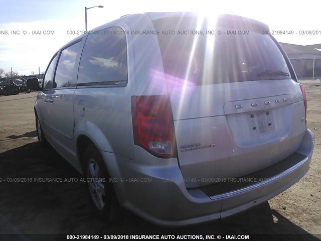 2D4RN3DG6BR722389 - 2011 DODGE GRAND CARAVAN MAINSTREET SILVER photo 3