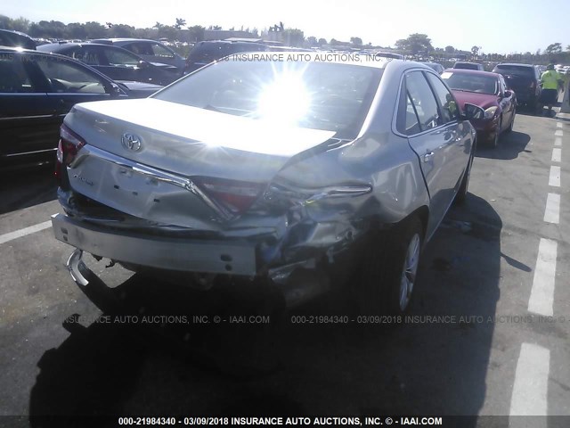 4T1BF1FK3HU393952 - 2017 TOYOTA CAMRY LE/XLE/SE/XSE SILVER photo 6