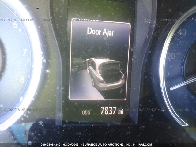 4T1BF1FK3HU393952 - 2017 TOYOTA CAMRY LE/XLE/SE/XSE SILVER photo 7