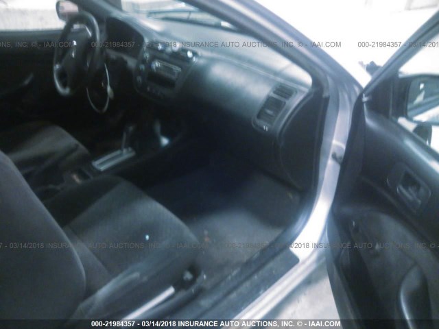 1HGEM22135L005227 - 2005 HONDA CIVIC DX VP SILVER photo 5