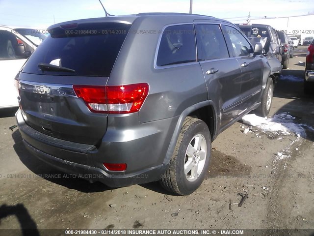 1C4RJFAG2CC165229 - 2012 JEEP GRAND CHEROKEE LAREDO GRAY photo 4