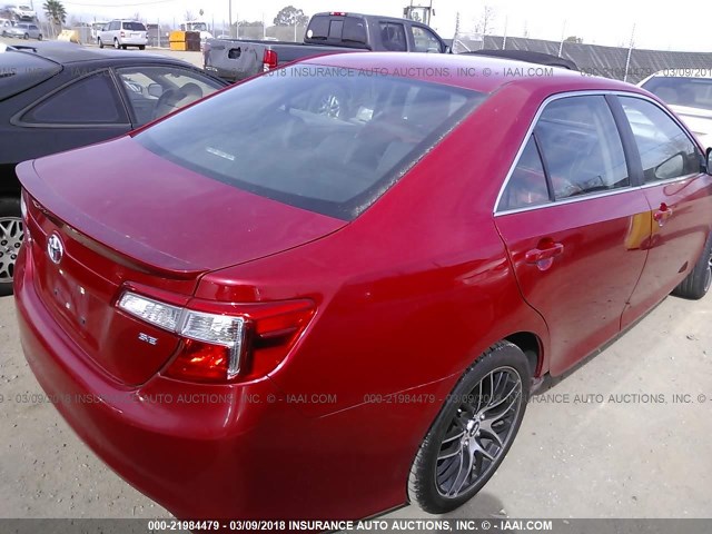4T1BF1FK9EU826945 - 2014 TOYOTA CAMRY L/SE/LE/XLE RED photo 4