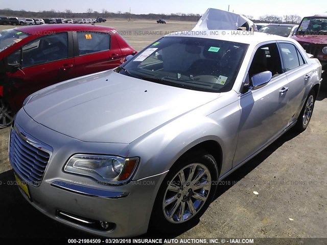 2C3CCACGXCH191742 - 2012 CHRYSLER 300 LIMITED SILVER photo 2