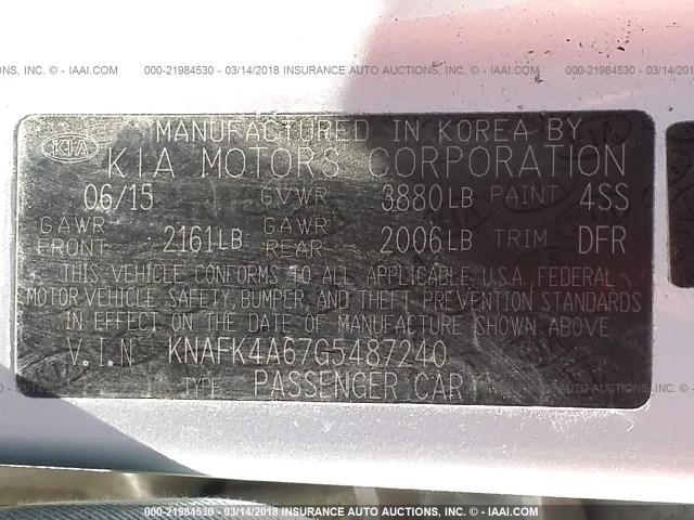 KNAFK4A67G5487240 - 2016 KIA FORTE LX SILVER photo 9