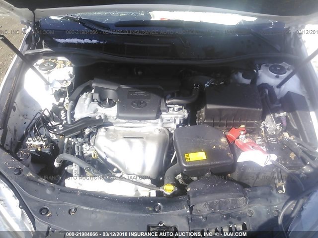 4T1BF1FK1FU499698 - 2015 TOYOTA CAMRY LE/XLE/SE/XSE 白色 照片 10