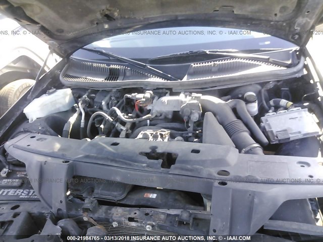 2LNBL8EV9BX762312 - 2011 LINCOLN TOWN CAR EXECUTIVE L BLACK photo 10