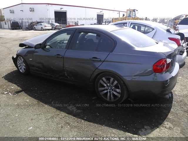 WBAVC53597FZ72315 - 2007 BMW 328 I SULEV GRAY photo 3