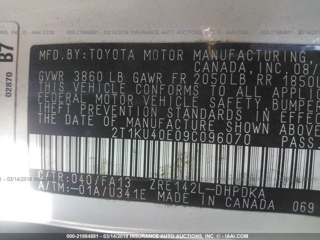 2T1KU40E09C096070 - 2009 TOYOTA COROLLA MATRIX  WHITE photo 9