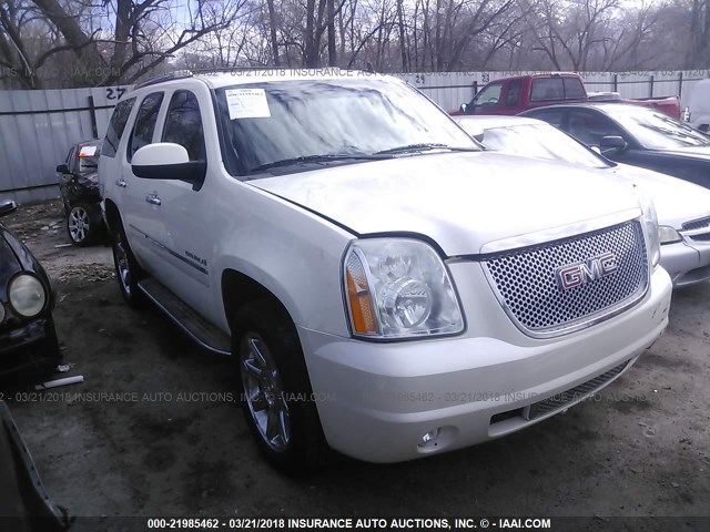 1GKFK03209R287483 - 2009 GMC YUKON DENALI WHITE photo 1