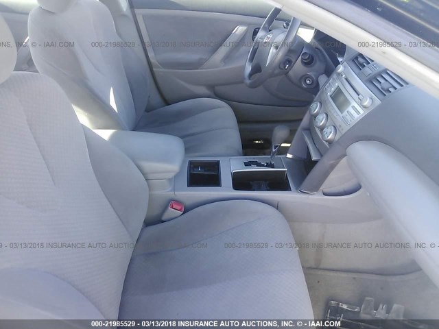 4T1BE46K28U219312 - 2008 TOYOTA CAMRY CE/LE/XLE/SE BLACK photo 5