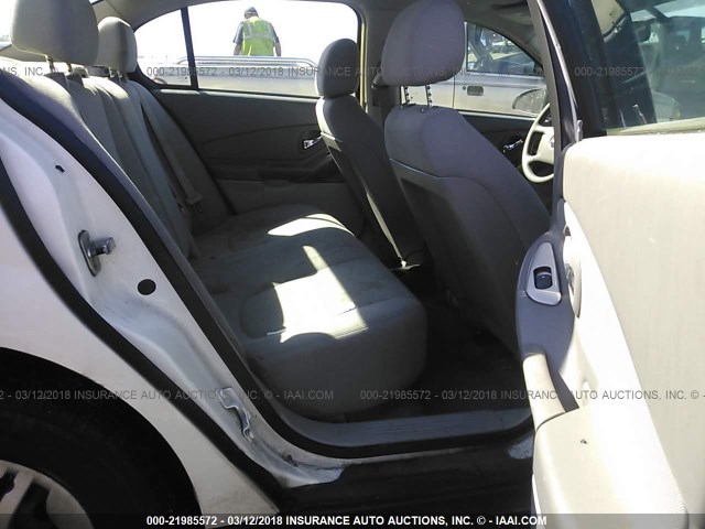1G1ZS58F58F134835 - 2008 CHEVROLET MALIBU LS თეთრი ფოტო 8