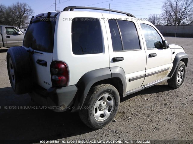 1J4GL48K86W255546 - 2006 JEEP LIBERTY SPORT WHITE photo 4