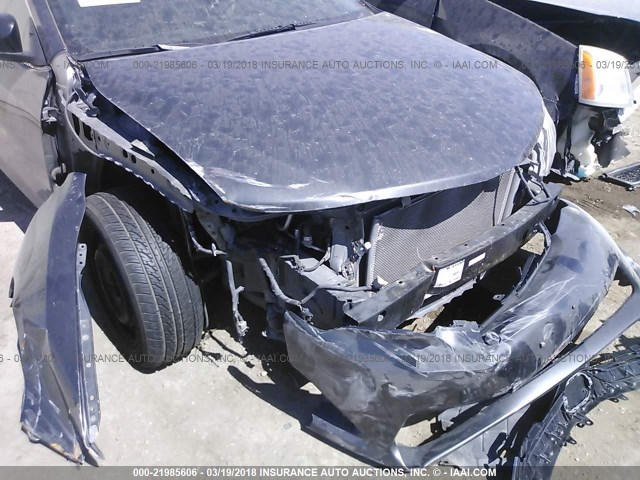 4T4BF1FK7CR167346 - 2012 TOYOTA CAMRY SE/LE/XLE ნაცრისფერი ფოტო 6