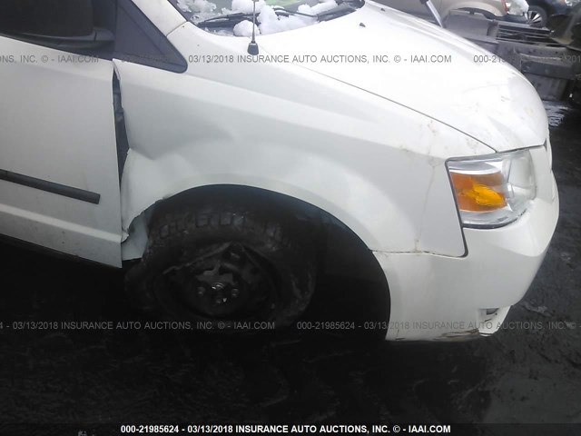 2D4CN1AE0AR129235 - 2010 DODGE GRAND CARAVAN C/V WHITE photo 6