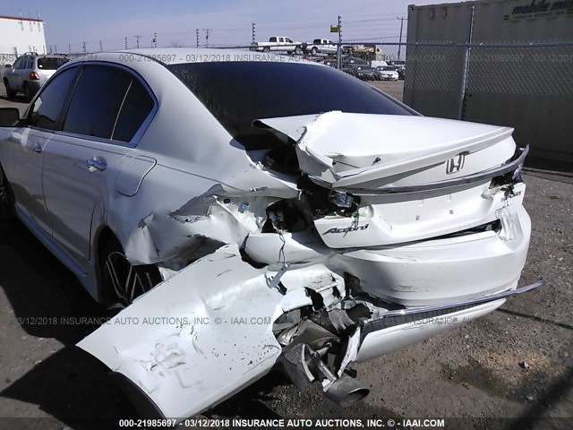 1HGCR2F59HA207740 - 2017 HONDA ACCORD SPORT 白色 照片 6
