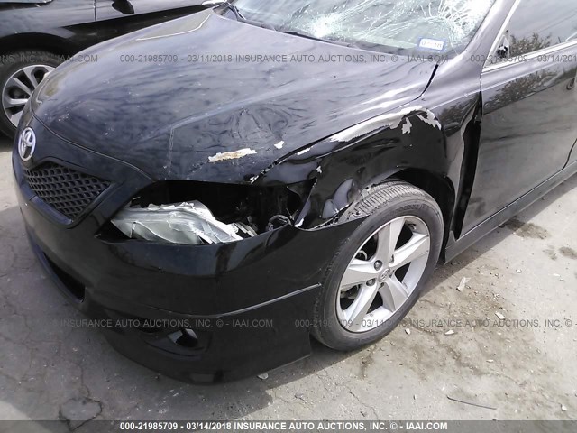 4T1BF3EK7BU195394 - 2011 TOYOTA CAMRY SE/LE/XLE შავი ფოტო 6