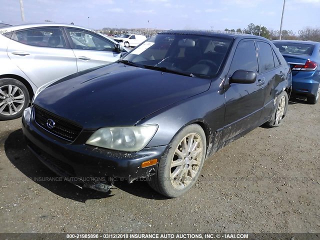 JTHBD192X50095163 - 2005 LEXUS IS 300 BLACK photo 2