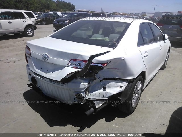 4T1BF1FK9EU865387 - 2014 TOYOTA CAMRY L/SE/LE/XLE 白色 照片 4