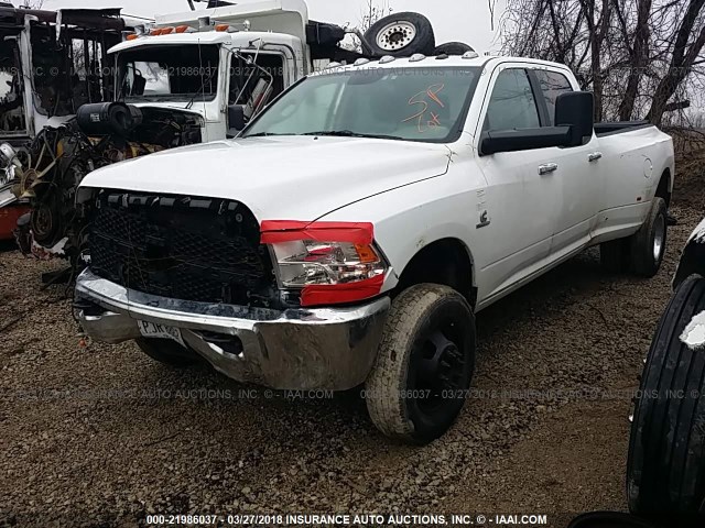 3C63RRHL7FG626663 - 2015 RAM 3500 SLT WHITE photo 2