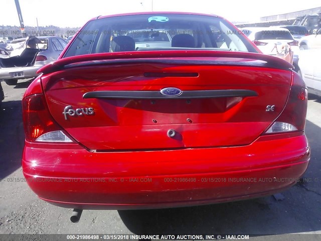 1FAFP34P22W111444 - 2002 FORD FOCUS SE/SE COMFORT RED photo 6