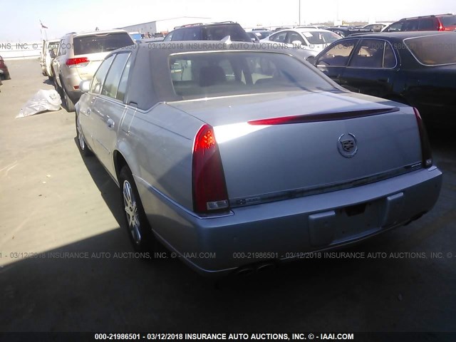 1G6KH5EYXAU136047 - 2010 CADILLAC DTS PREMIUM COLLECTION SILVER photo 3