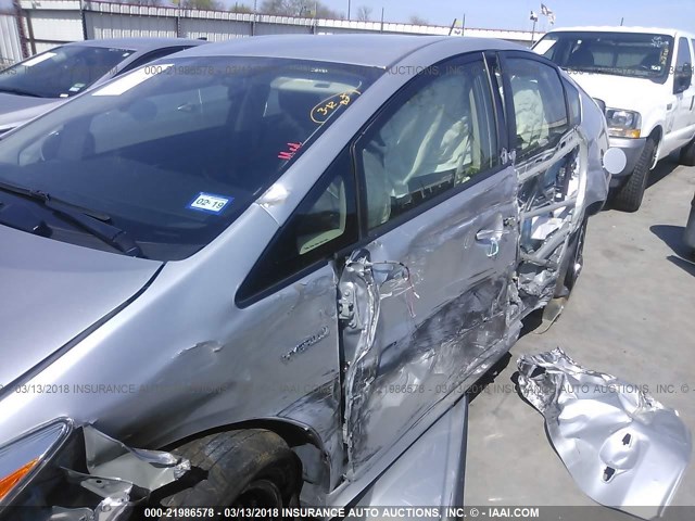 JTDKN3DU2D5591689 - 2013 TOYOTA PRIUS SILVER photo 6