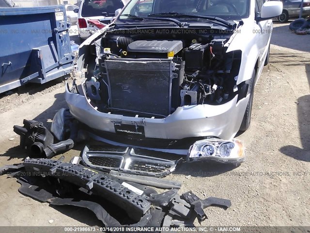 2D4RN5DG6BR692967 - 2011 DODGE GRAND CARAVAN CREW SILVER photo 6