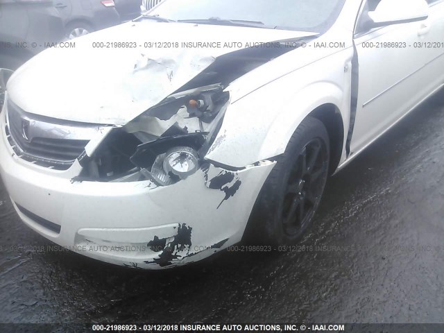 1G8ZS57B68F298269 - 2008 SATURN AURA XE WHITE photo 6