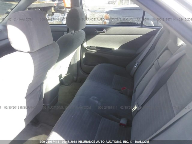 4T1BE32K65U637688 - 2005 TOYOTA CAMRY LE/XLE/SE 银色 照片 8