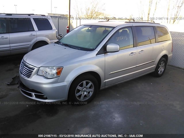 2A4RR5DG4BR735455 - 2011 CHRYSLER TOWN & COUNTRY TOURING SILVER photo 2