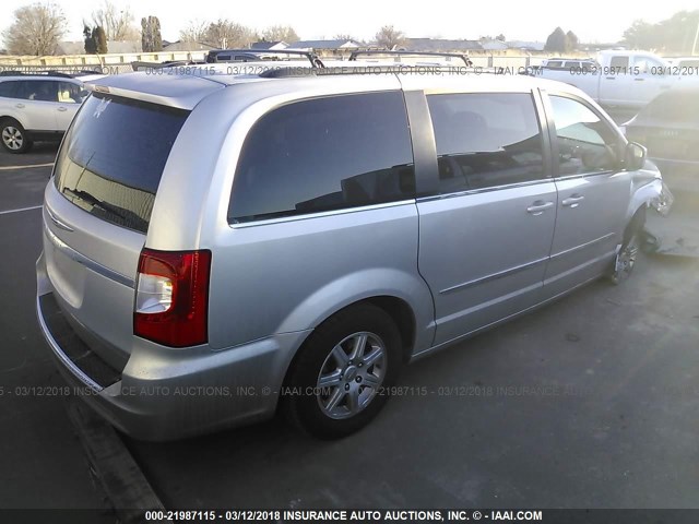 2A4RR5DG4BR735455 - 2011 CHRYSLER TOWN & COUNTRY TOURING SILVER photo 4