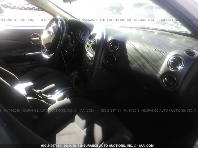2G2WP552361149825 - 2006 PONTIAC GRAND PRIX WHITE photo 5