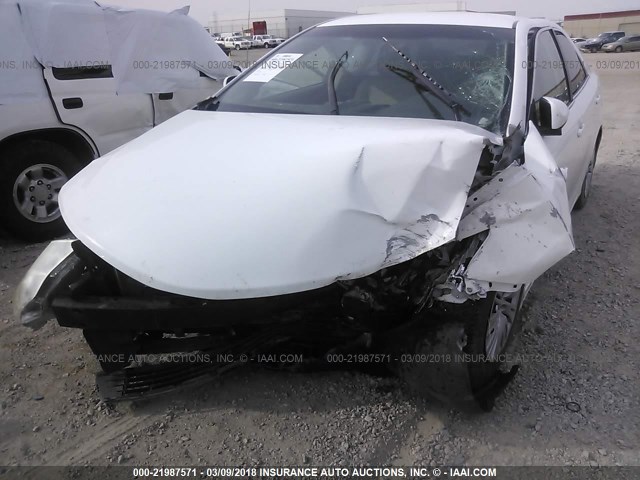 4T1BF1FK6CU526647 - 2012 TOYOTA CAMRY SE/LE/XLE Ақ фото 6
