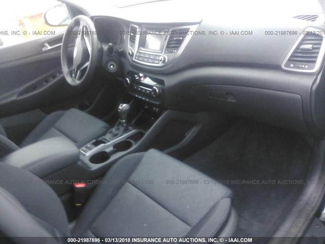 KM8J33A20HU548870 - 2017 HYUNDAI TUCSON LIMITED/SPORT AND ECO/SE BLACK photo 5
