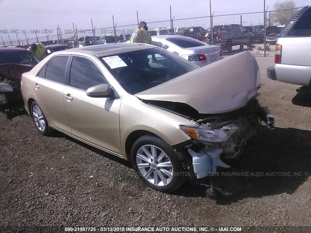 4T1BK1FK2CU523157 - 2012 TOYOTA CAMRY SE/XLE GOLD photo 1