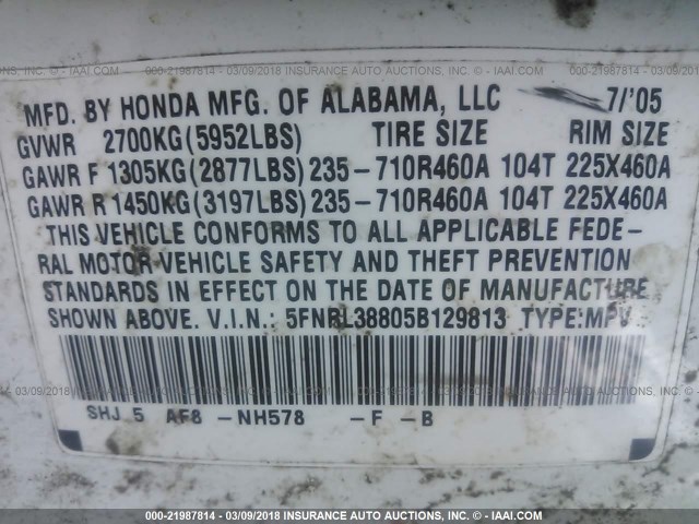 5FNRL38805B129813 - 2005 HONDA ODYSSEY TOURING WHITE photo 9