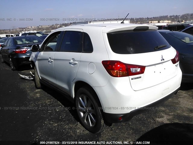 4A4AR3AU7EE012193 - 2014 MITSUBISHI OUTLANDER SPORT ES WHITE photo 3