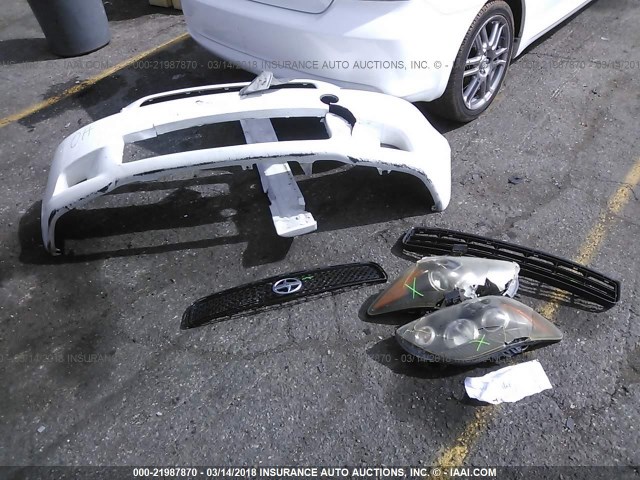 JTKDE167X80238309 - 2008 TOYOTA SCION TC 白色 照片 6