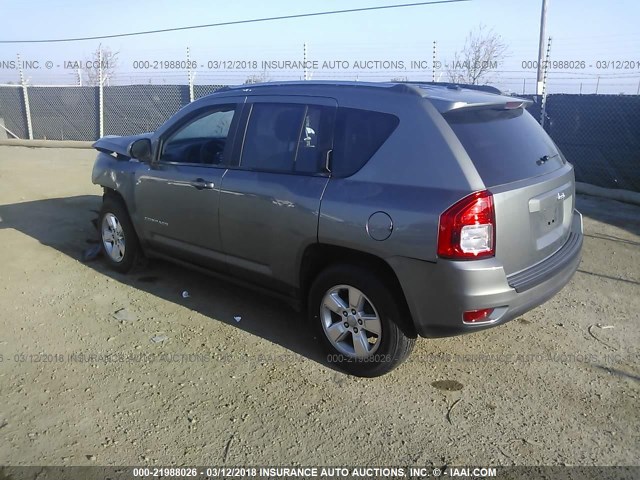 1C4NJCBA7DD194695 - 2013 JEEP COMPASS SPORT GRAY photo 3