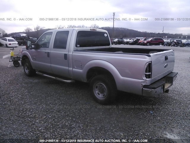 1FT7W2AT7BEB36018 - 2011 FORD F250 SUPER DUTY SILVER photo 3