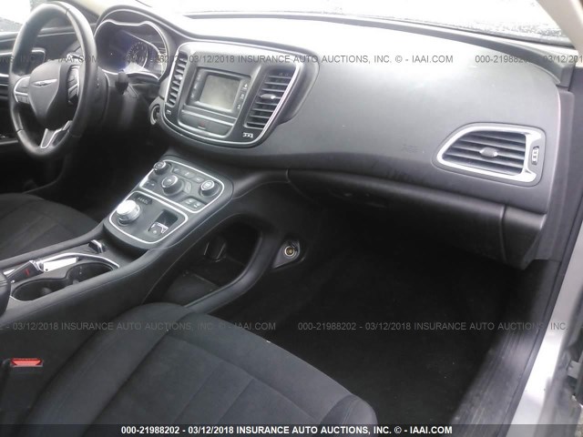 1C3CCCABXFN666367 - 2015 CHRYSLER 200 LIMITED GRAY photo 5