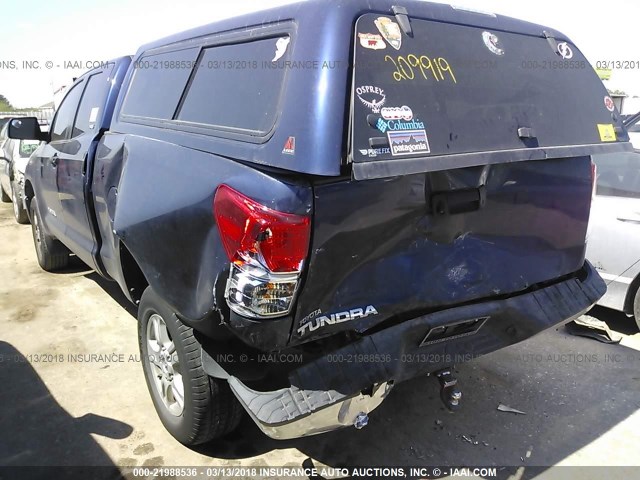 5TFRM5F1XDX056419 - 2013 TOYOTA TUNDRA DOUBLE CAB SR5 BLUE photo 3